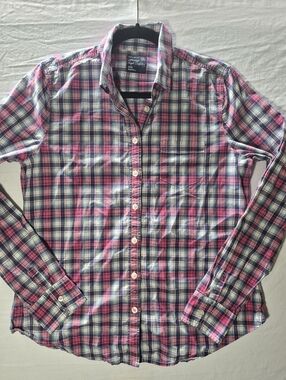 American Eagle Outfitters Pink and Blue Plaid Button-Down Shirt Womens M